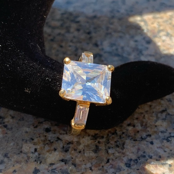 🔥SUZANNE SOMERS VERMEIL RADIANT &  BAGUETTE RING - Picture 1 of 2
